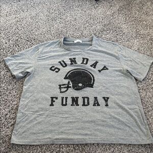 Gray 'Sunday Funday' Football Graphic Tee